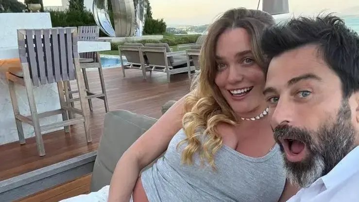 יהודה לוי ודנה פרידר חשפו היריון: החופשה בקורפו והאמת מאחורי ההסתרה