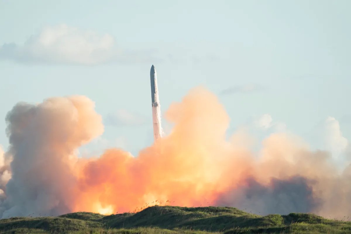 SpaceX ונתוני מסלול: האם מרכזי דאטה בחלל מצדיקים שווי של 1.75 טריליון?