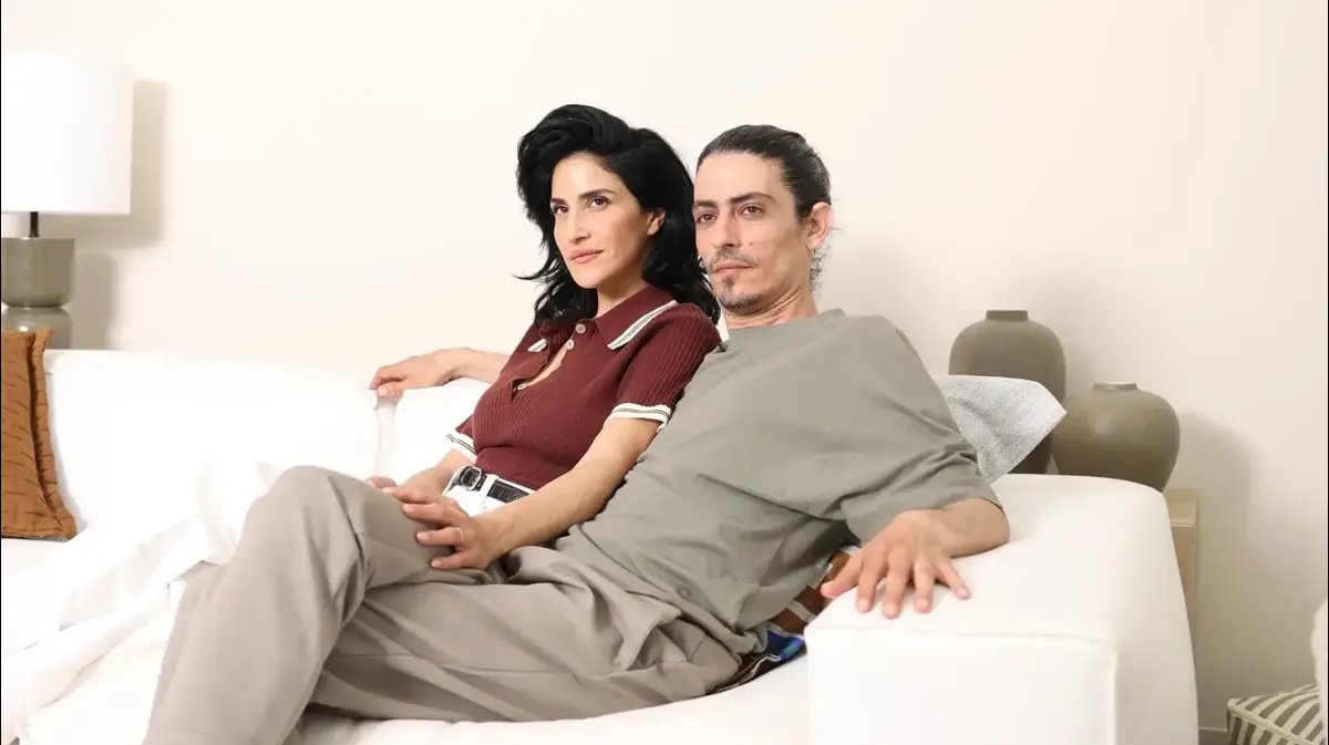 מגי אזרזר וקותי סבג בקמפיין זוגי נדיר: כמה כסף הושקע ולמה זה מפתיע?