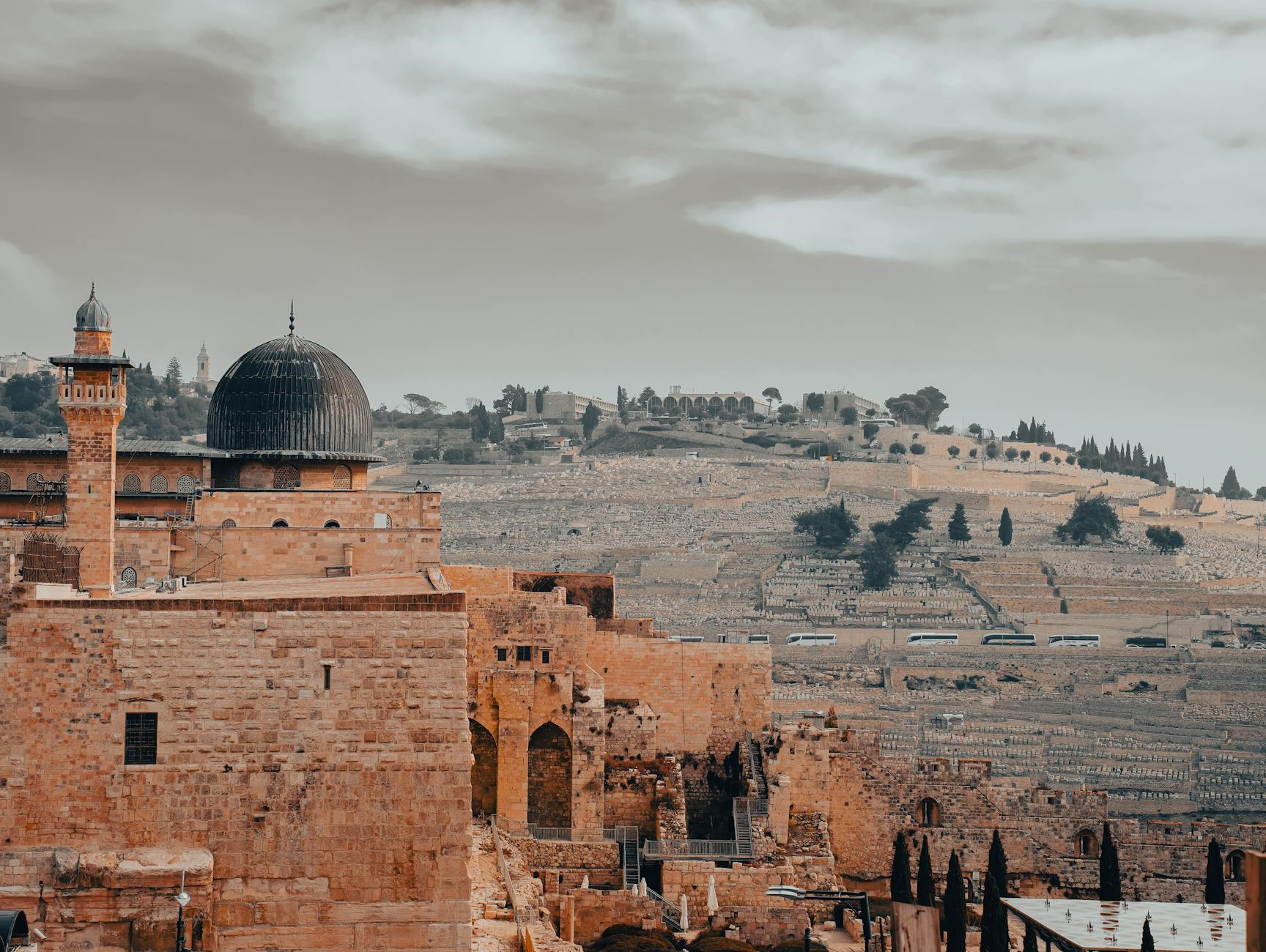 חוק הכותל: מה כולם מדברים עליו ולמה זה קשור גם לריאליטי הישראלי
