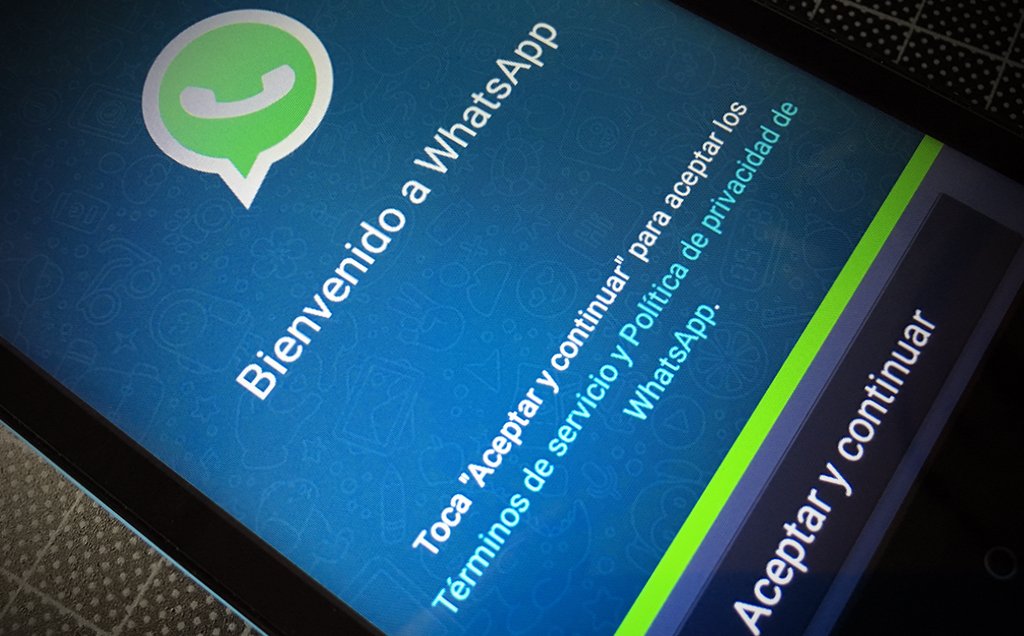 WhatsApp עושה מהפכה: פרטיות, קבוצות חכמות ושיווק לעסקים—כל מה שחשוב לדעת