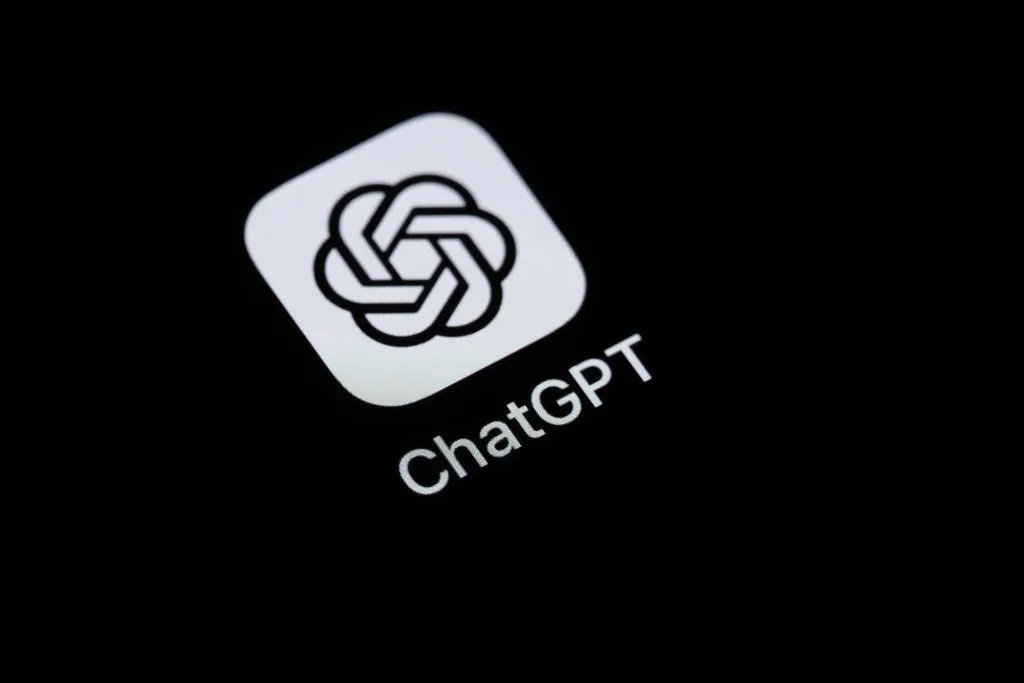 OpenAI: האם צ’אטGPT הופך לאפליקציית-על עם סוכנים שעושים בשבילך הכל?