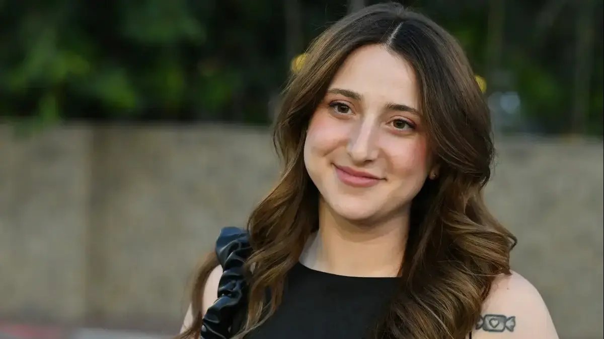 אלונה סער שברה שתיקה על הממשלה: “מביך ופדיחה”