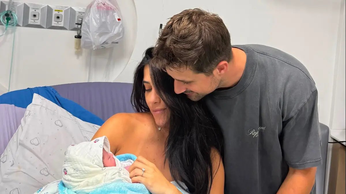 דורין דותן ילדה בת שלישית: מה שקרה בחדר הלידה גרם לכולם להתרגש