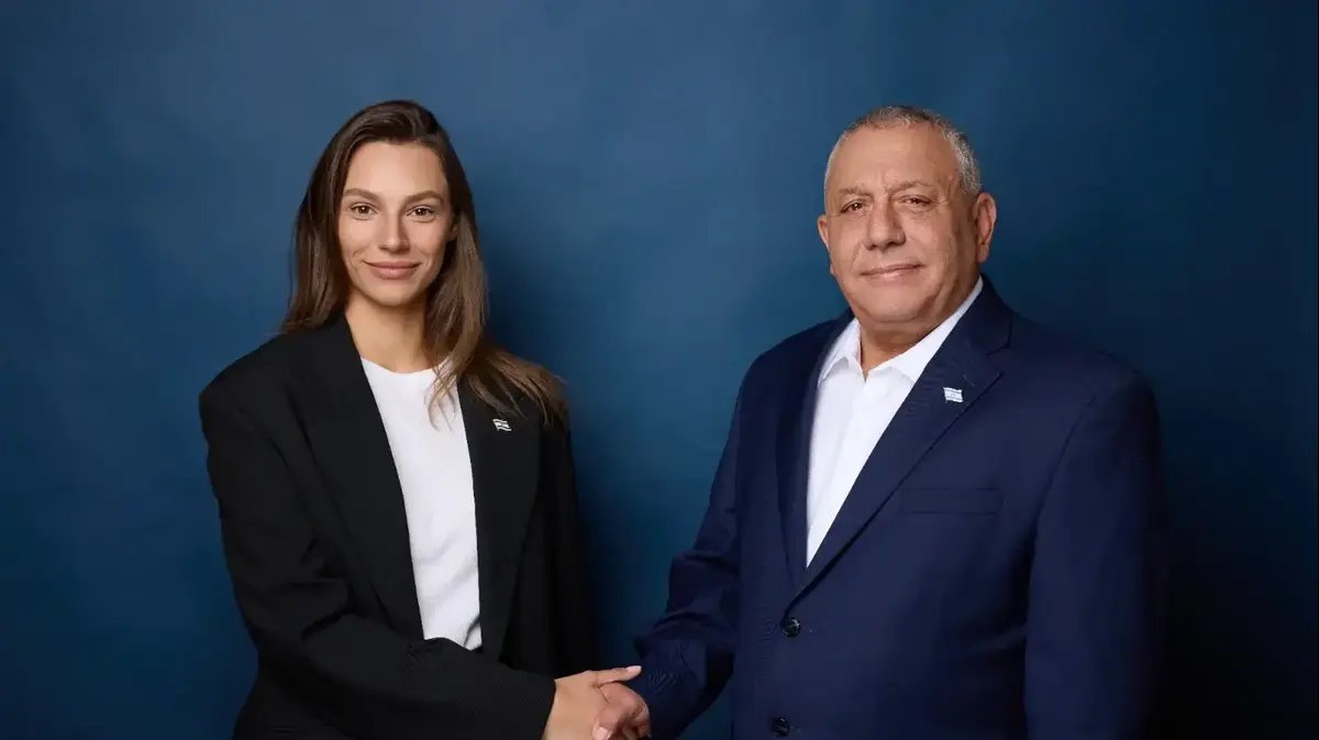 אליענה זקס מצטרפת לאיזנקוט: מה גרם לדוגמנית לשנות כיוון אחרי הטרגדיה?