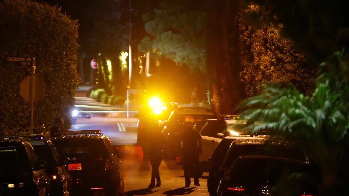 פרז הילטון פגע בעצמו בשידור חי: המשטרה הגיעה לבית והכל הידרדר תוך דקות